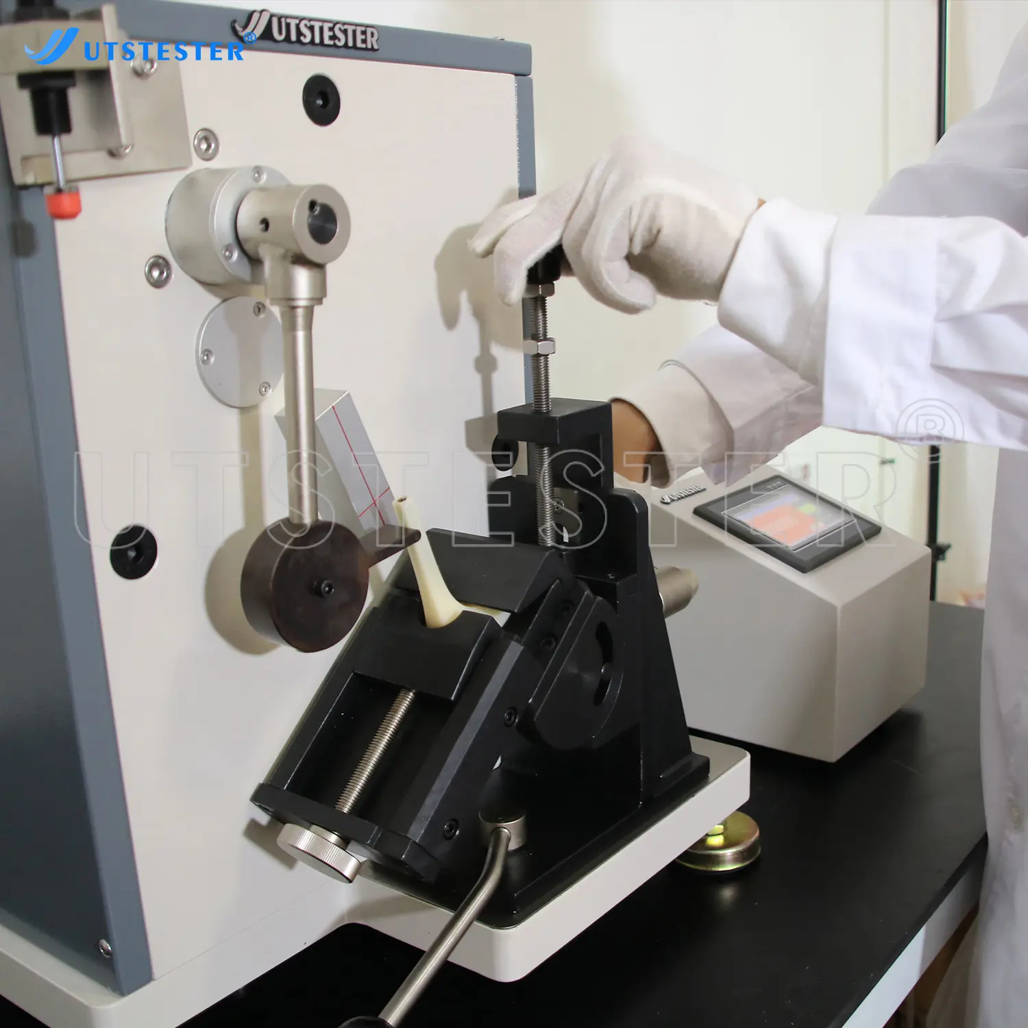H026 Heel Fatigue Tester3.jpg